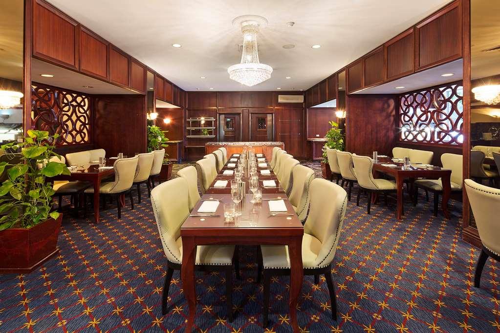Royal On The Park Hotel Brisbane Restoran gambar